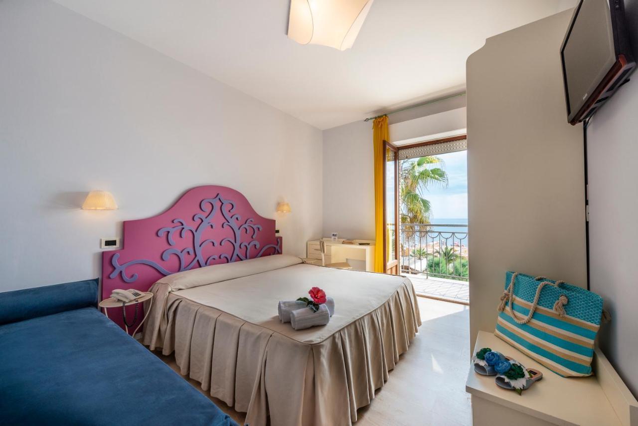 Hotel Dino San Benedetto del Tronto Exterior photo